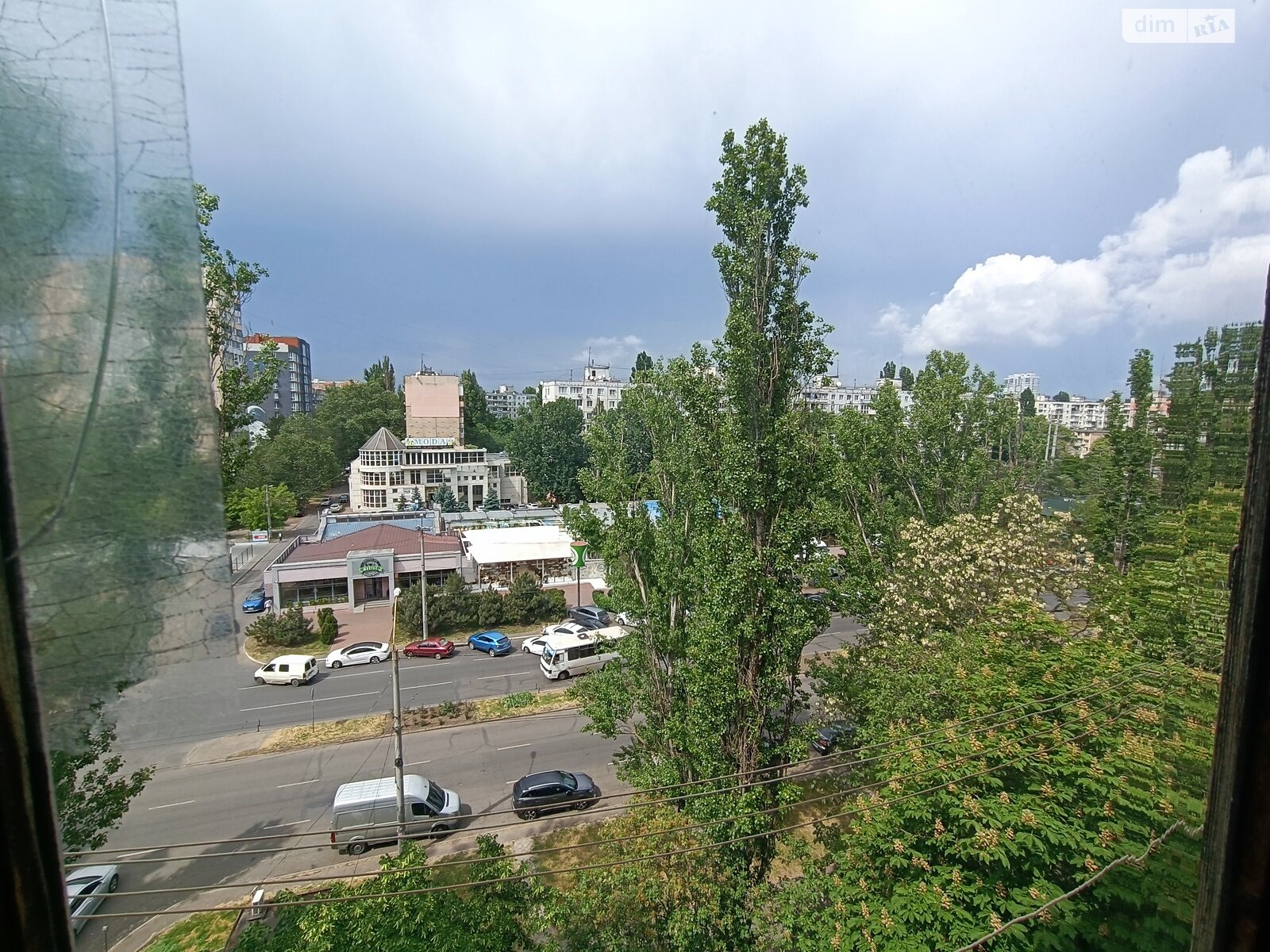 Продаж трикімнатної квартири в Одесі, на просп. Академіка Глушка 15, район Південний фото 1