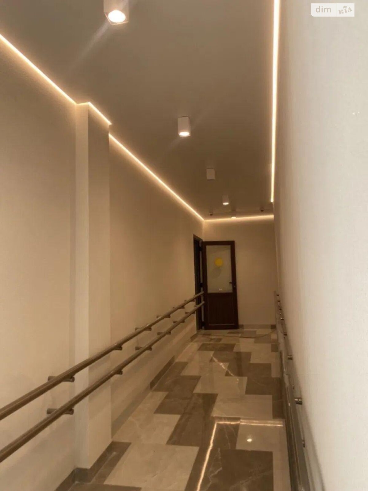 Продажа однокомнатной квартиры в Одессе, на просп. Князя Ярослава Мудрого 17А, район Таирова фото 1