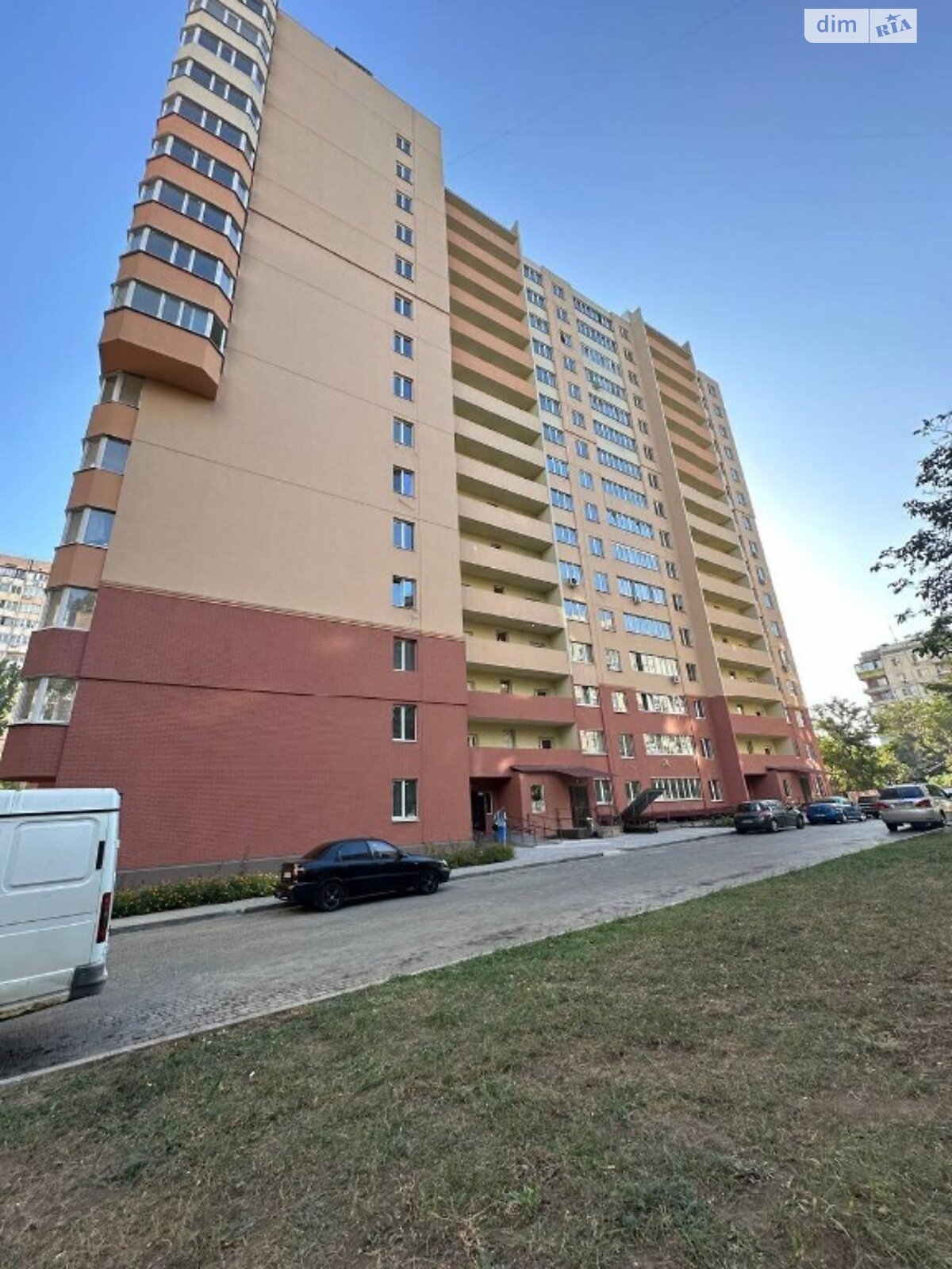 Продажа трехкомнатной квартиры в Одессе, на ул. Академика Королева, район Таирова фото 1