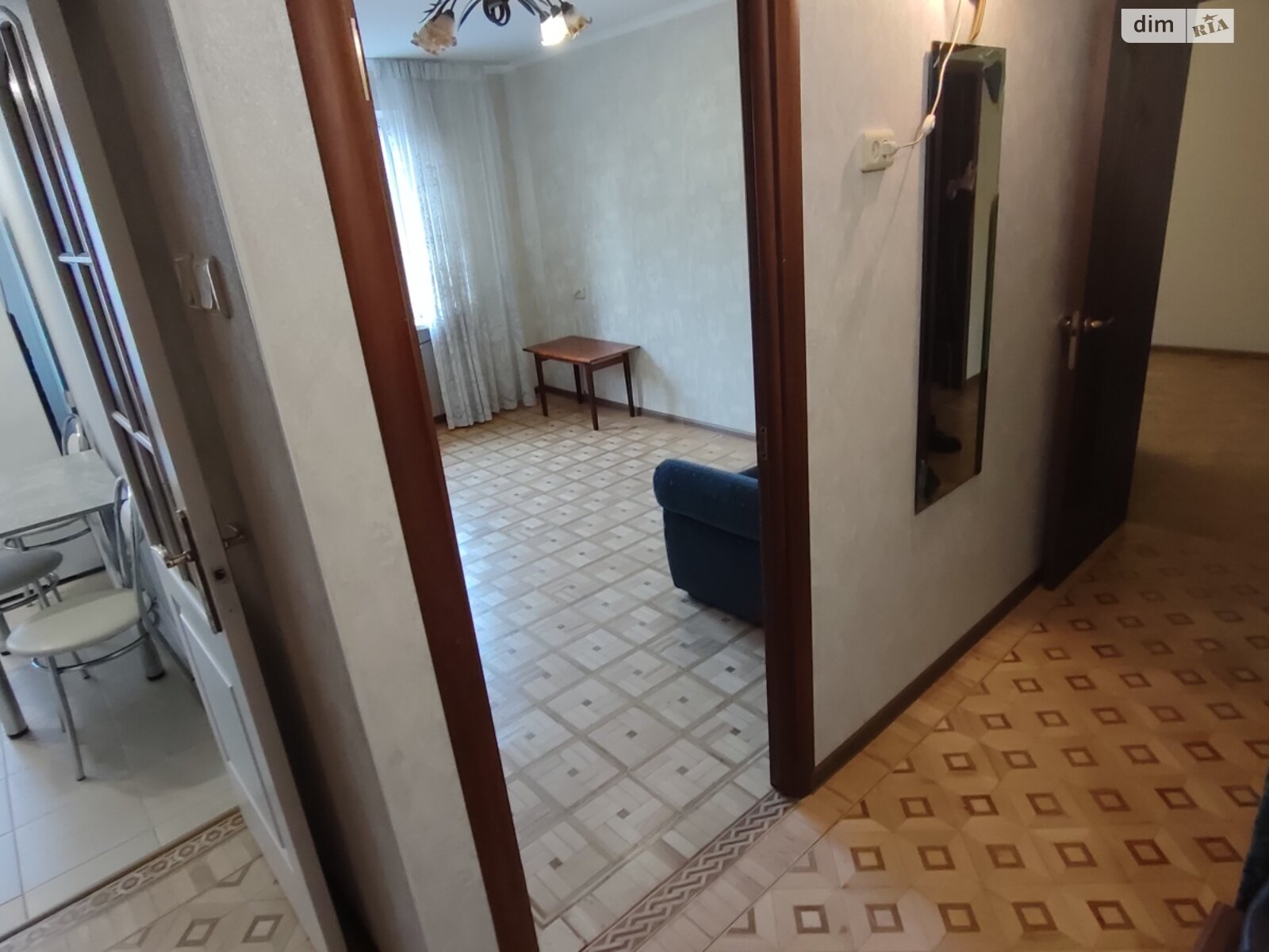 Продаж трикімнатної квартири в Одесі, на вул. Академіка Корольова, район Таїрова фото 1 Продаж трикімнатної квартири в Одесі, на вул. Академіка Корольова, район Таїрова фото 1