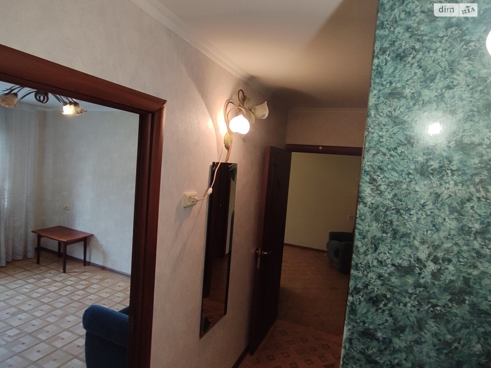 Продаж трикімнатної квартири в Одесі, на вул. Академіка Корольова, район Таїрова фото 1 Продаж трикімнатної квартири в Одесі, на вул. Академіка Корольова, район Таїрова фото 1