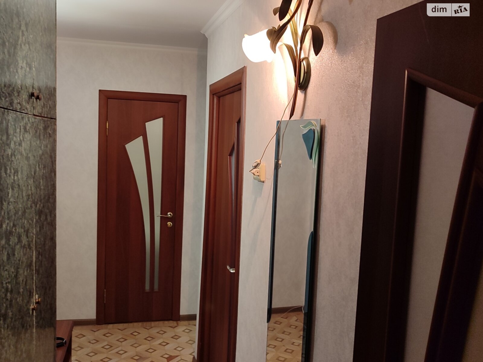 Продаж трикімнатної квартири в Одесі, на вул. Академіка Корольова, район Таїрова фото 1 Продаж трикімнатної квартири в Одесі, на вул. Академіка Корольова, район Таїрова фото 1