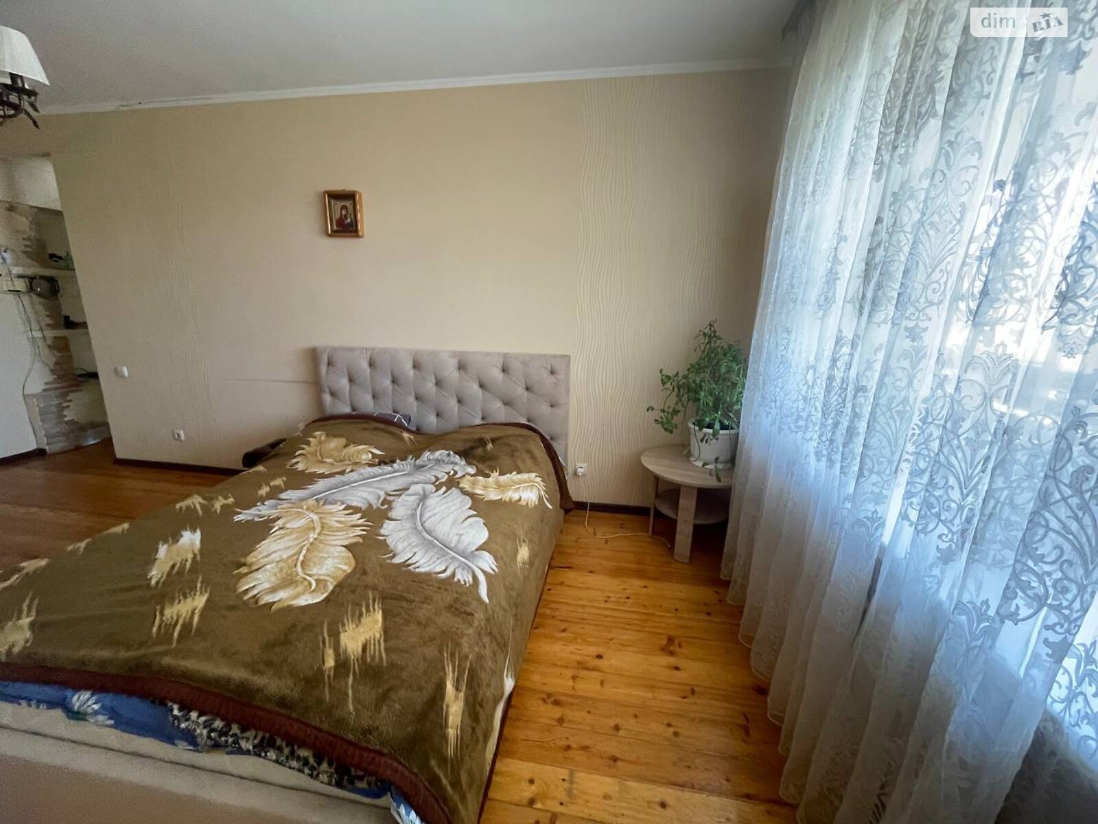 Продаж трикімнатної квартири в Одесі, на вул. Академіка Корольова, район Таїрова фото 1 Продаж трикімнатної квартири в Одесі, на вул. Академіка Корольова, район Таїрова фото 1