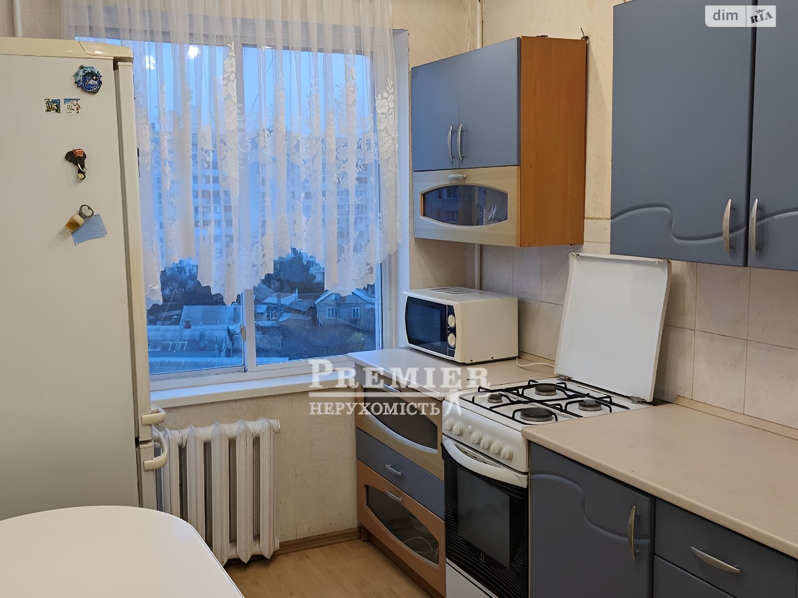 Продаж трикімнатної квартири в Одесі, на вул. Академіка Корольова, район Таїрова фото 1 Продаж трикімнатної квартири в Одесі, на вул. Академіка Корольова, район Таїрова фото 1