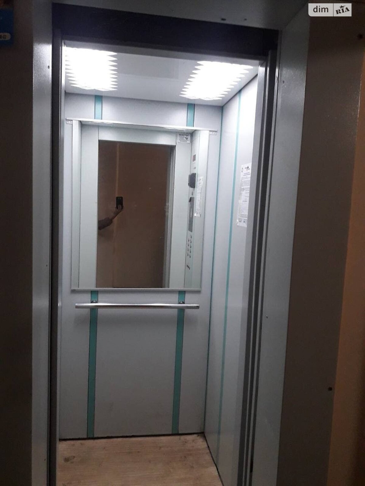 Продаж однокімнатної квартири в Одесі, на вул. Академіка Корольова, район Таїрова фото 1 Продаж однокімнатної квартири в Одесі, на вул. Академіка Корольова, район Таїрова фото 1