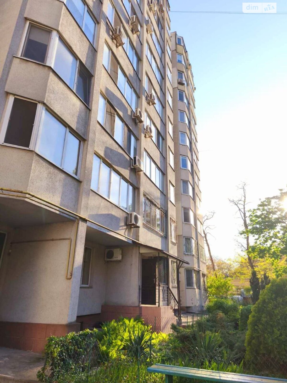 Продаж двокімнатної квартири в Одесі, на вул. Академіка Корольова 24, район Таїрова фото 1 Продаж двокімнатної квартири в Одесі, на вул. Академіка Корольова 24, район Таїрова фото 1