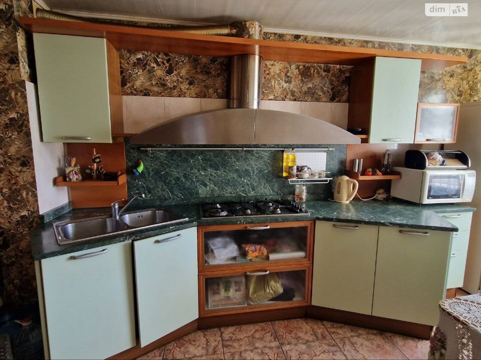 Продаж трикімнатної квартири в Одесі, на вул. Академіка Корольова 26А, район Таїрова фото 1 Продаж трикімнатної квартири в Одесі, на вул. Академіка Корольова 26А, район Таїрова фото 1