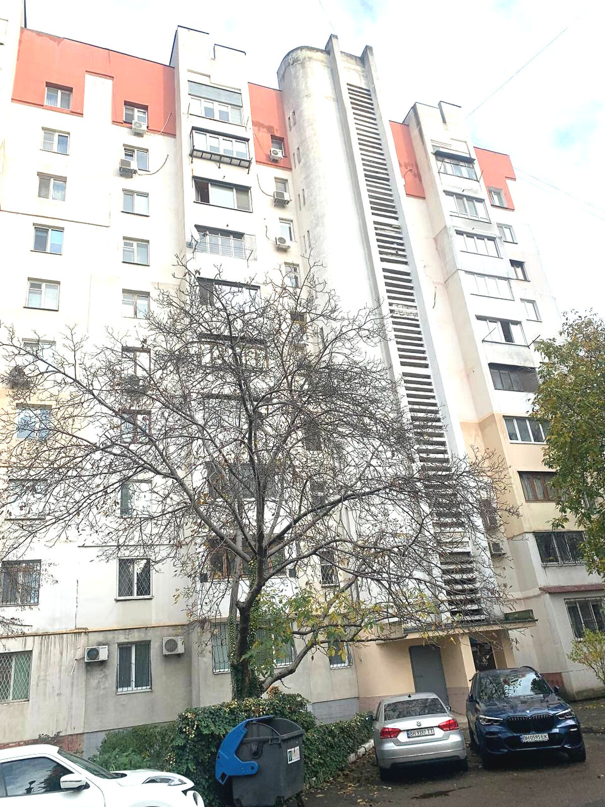 Продаж двокімнатної квартири в Одесі, на вул. Академіка Корольова 48/1, район Таїрова фото 1 Продаж двокімнатної квартири в Одесі, на вул. Академіка Корольова 48/1, район Таїрова фото 1