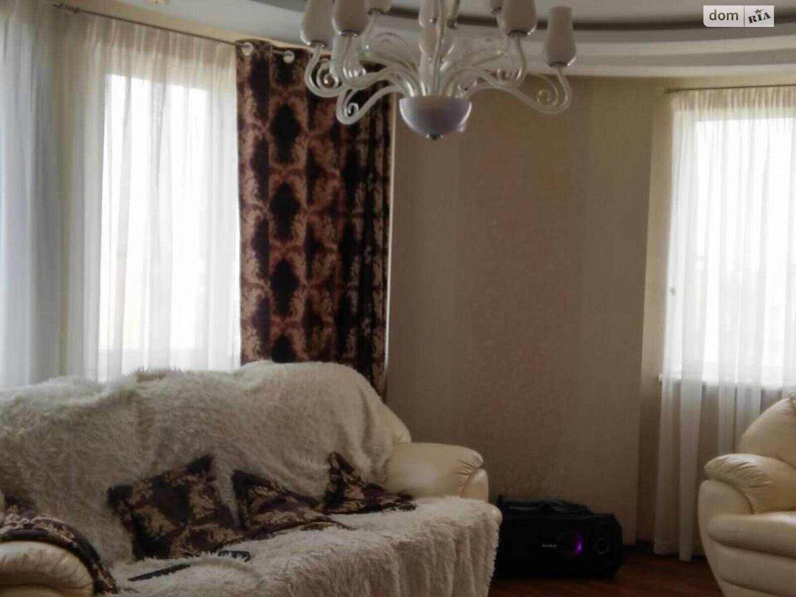 Продажа трехкомнатной квартиры в Одессе, на ул. Левитана, район Киевский фото 1