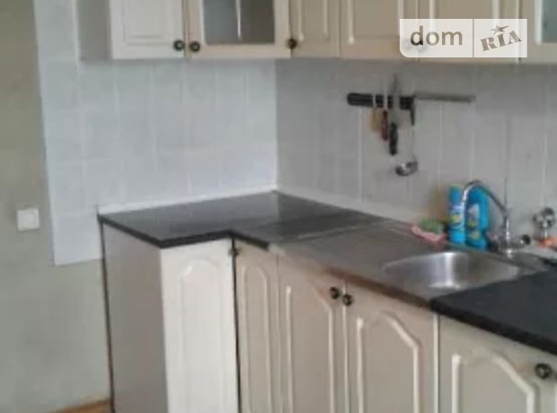 Продажа трехкомнатной квартиры в Одессе, на ул. Ильфа и Петрова район Таирова фото 1 Продажа трехкомнатной квартиры в Одессе, на ул. Ильфа и Петрова район Таирова фото 1