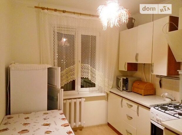 Продажа двухкомнатной квартиры в Одессе, на ул. Ильфа и Петрова район Таирова фото 1 Продажа двухкомнатной квартиры в Одессе, на ул. Ильфа и Петрова район Таирова фото 1