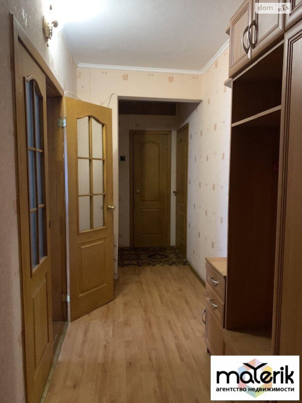 Продаж трикімнатної квартири в Одесі, на вул. Ільфа і Петрова, район Таїрова фото 1