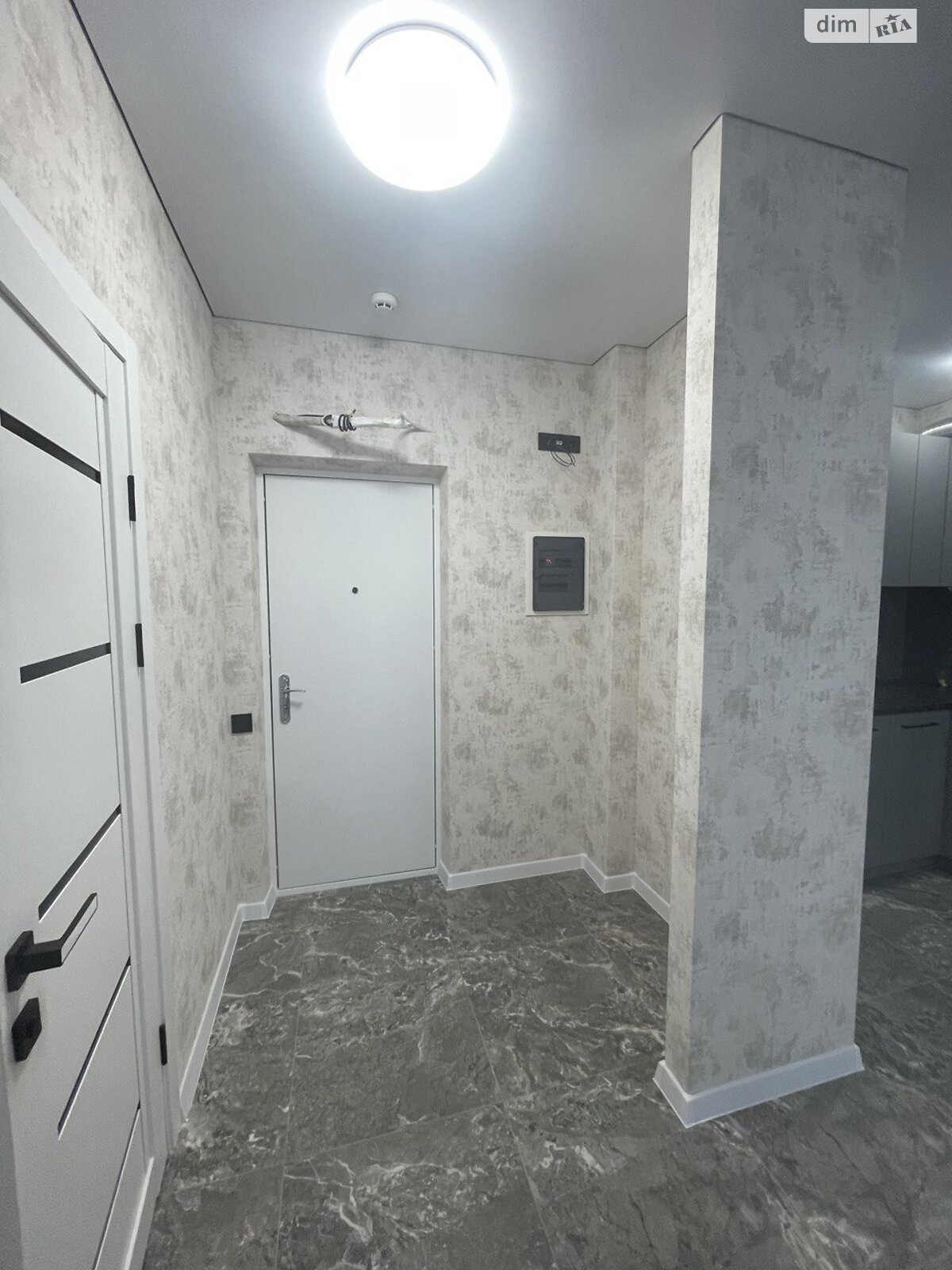 Продажа однокомнатной квартиры в Одессе, на ул. Инглези 2 корпус 5, район Киевский фото 1 Продажа однокомнатной квартиры в Одессе, на ул. Инглези 2 корпус 5, район Киевский фото 1
