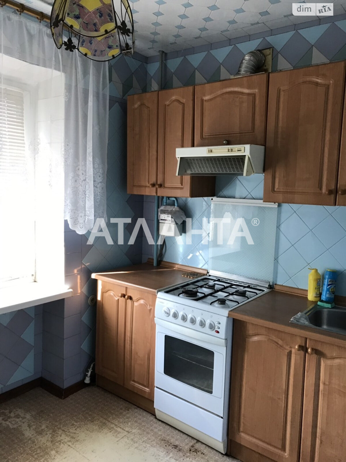 Продаж трикімнатної квартири в Одесі, на вул. Інглезі, район Таїрова фото 1 Продаж трикімнатної квартири в Одесі, на вул. Інглезі, район Таїрова фото 1