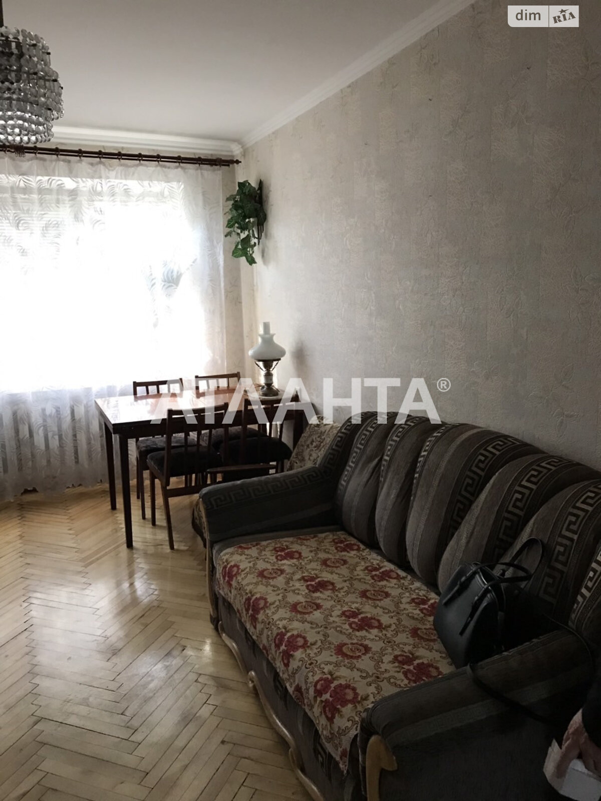 Продаж трикімнатної квартири в Одесі, на вул. Інглезі, район Таїрова фото 1 Продаж трикімнатної квартири в Одесі, на вул. Інглезі, район Таїрова фото 1
