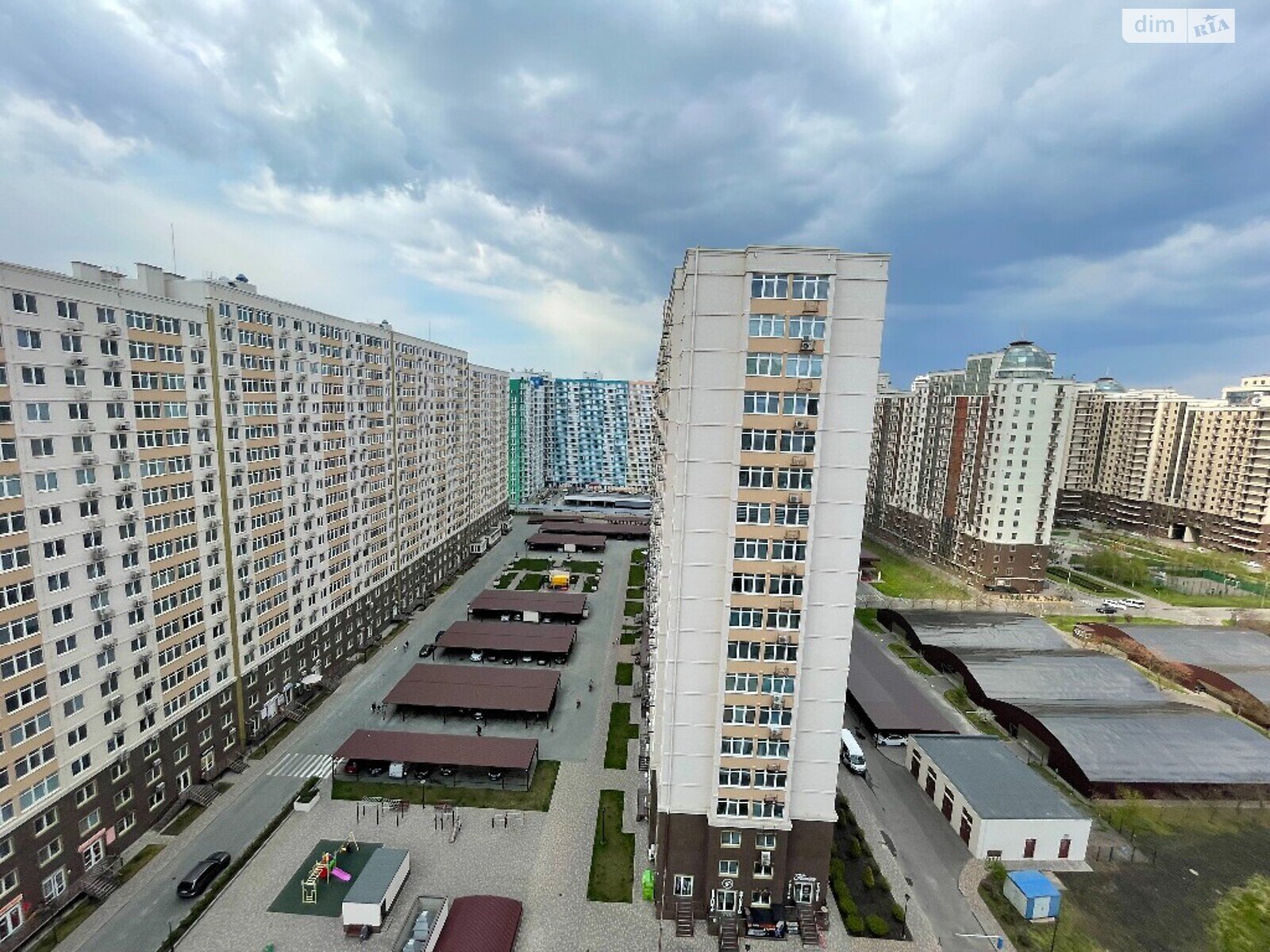 Продажа двухкомнатной квартиры в Одессе, на ул. Жемчужная, район Таирова фото 1