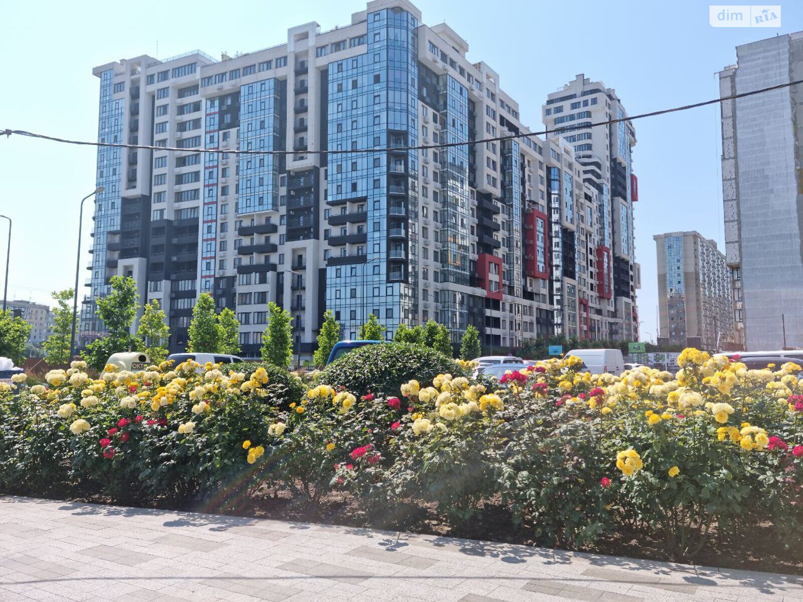 Продаж трикімнатної квартири в Одесі, на вул. Спортивна 3/4, район Таїрова фото 1 Продаж трикімнатної квартири в Одесі, на вул. Спортивна 3/4, район Таїрова фото 1