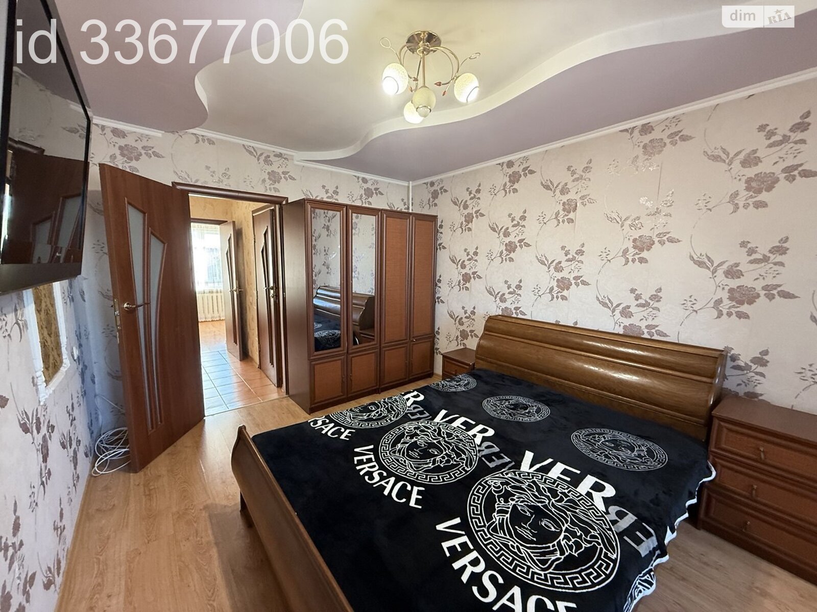 Продажа трехкомнатной квартиры в Одессе, на просп. Князя Ярослава Мудрого 17, район Таирова фото 1