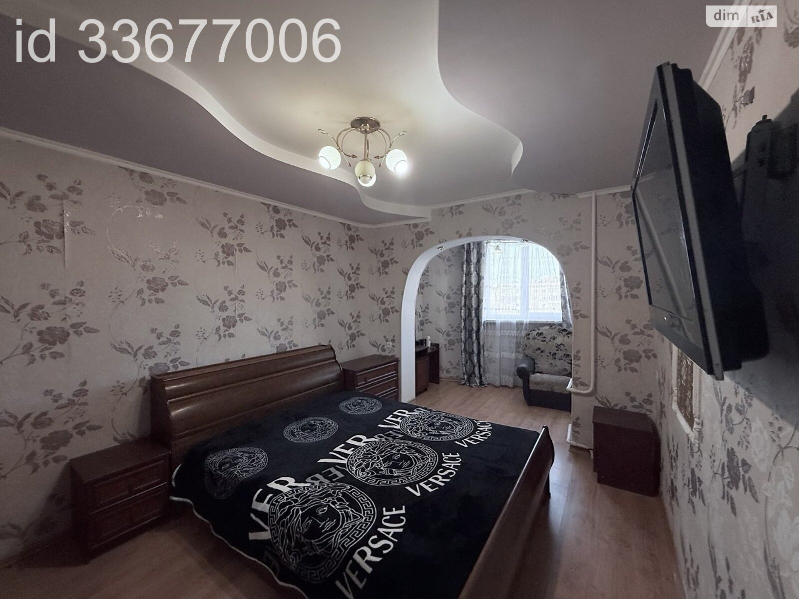 Продажа трехкомнатной квартиры в Одессе, на просп. Князя Ярослава Мудрого 17, район Таирова фото 1