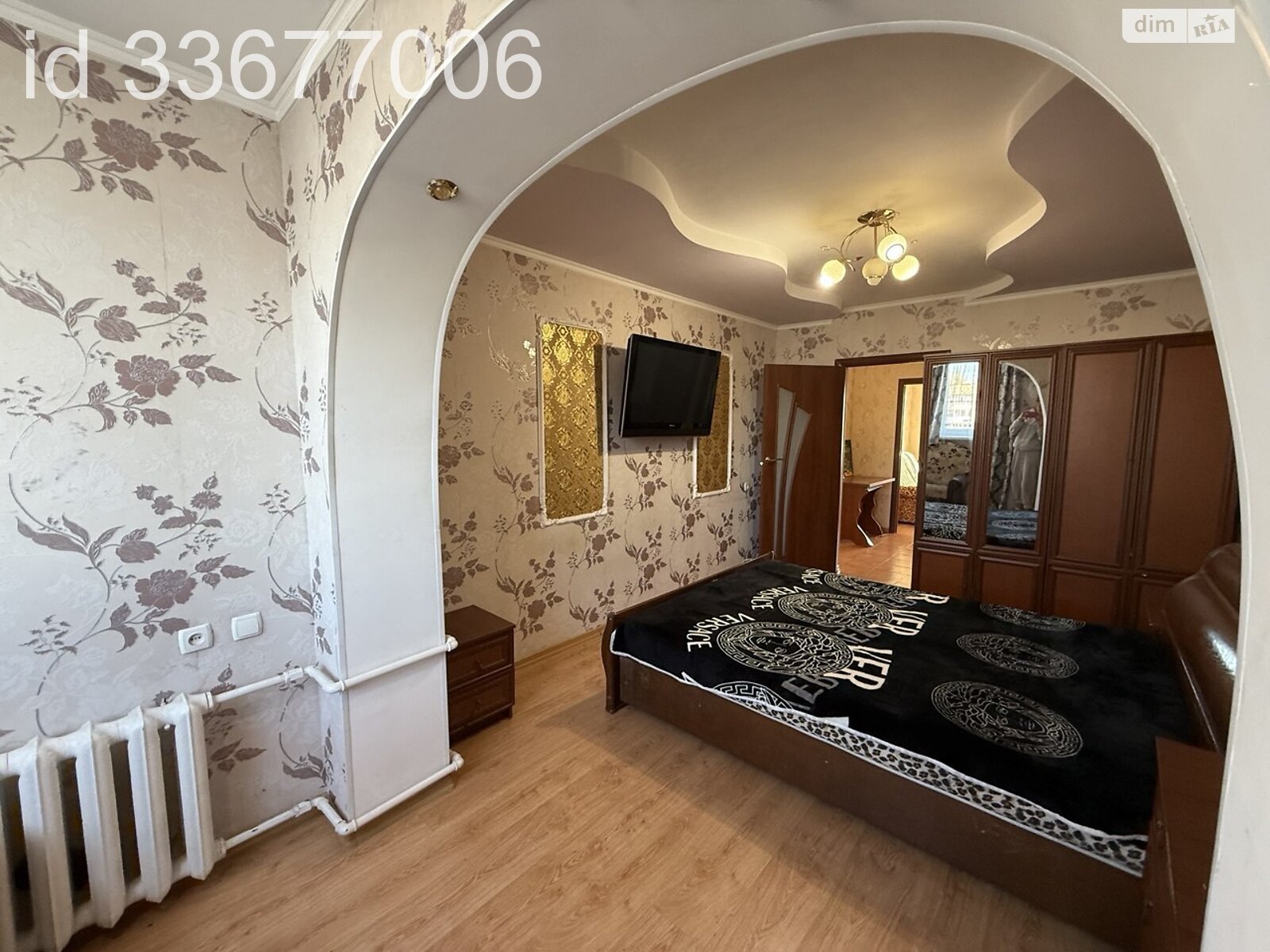 Продажа трехкомнатной квартиры в Одессе, на просп. Князя Ярослава Мудрого 17, район Таирова фото 1