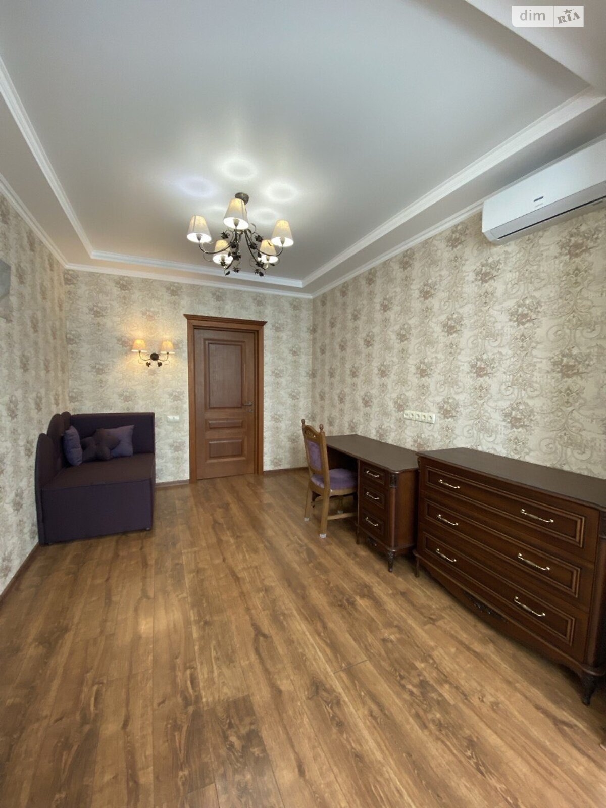 Продаж трикімнатної квартири в Одесі, на вул. Костанді 199А, район Таїрова фото 1 Продаж трикімнатної квартири в Одесі, на вул. Костанді 199А, район Таїрова фото 1