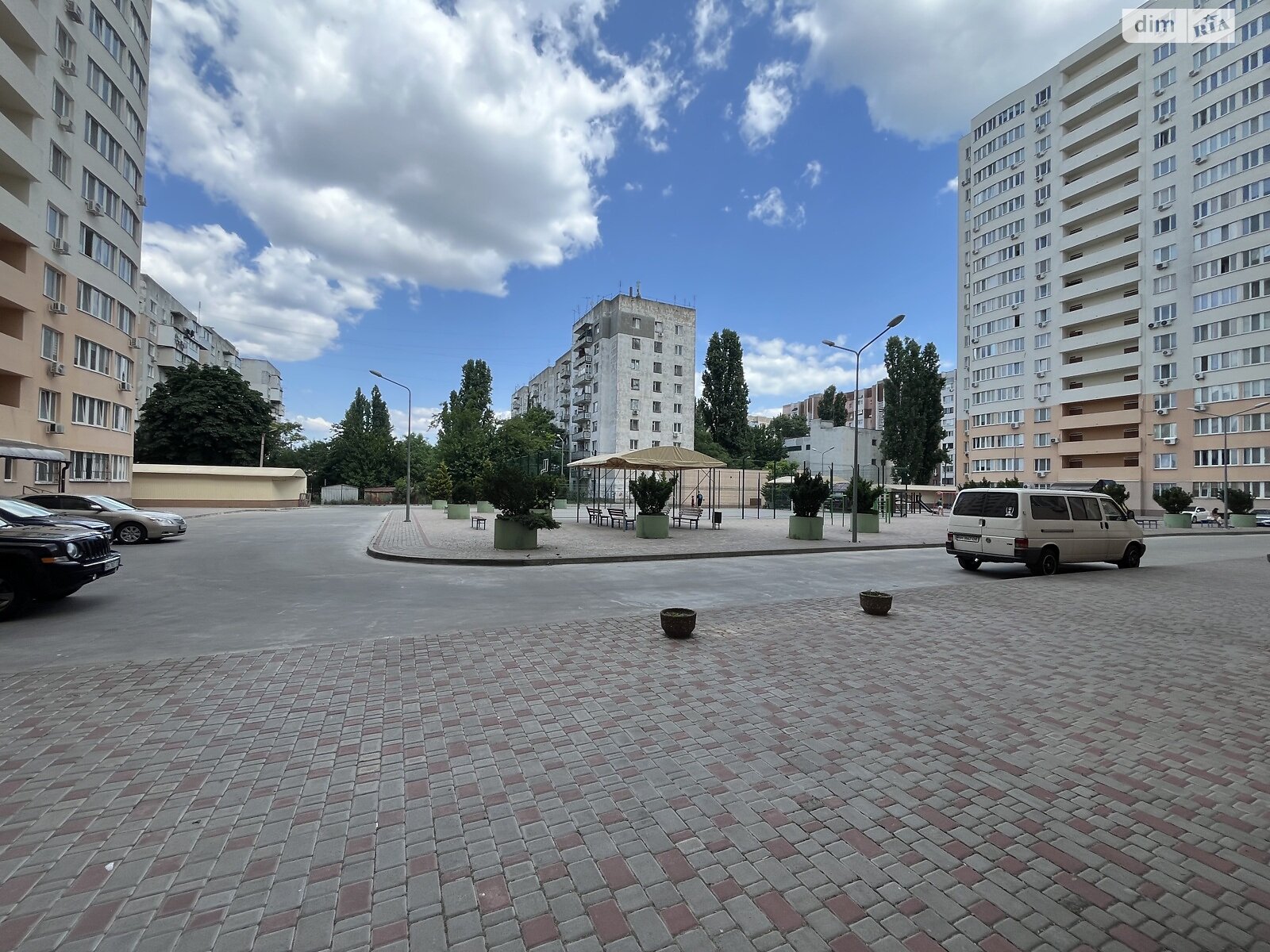 Продажа двухкомнатной квартиры в Одессе, на ул. Костанди 162/5, район Таирова фото 1 Продажа двухкомнатной квартиры в Одессе, на ул. Костанди 162/5, район Таирова фото 1