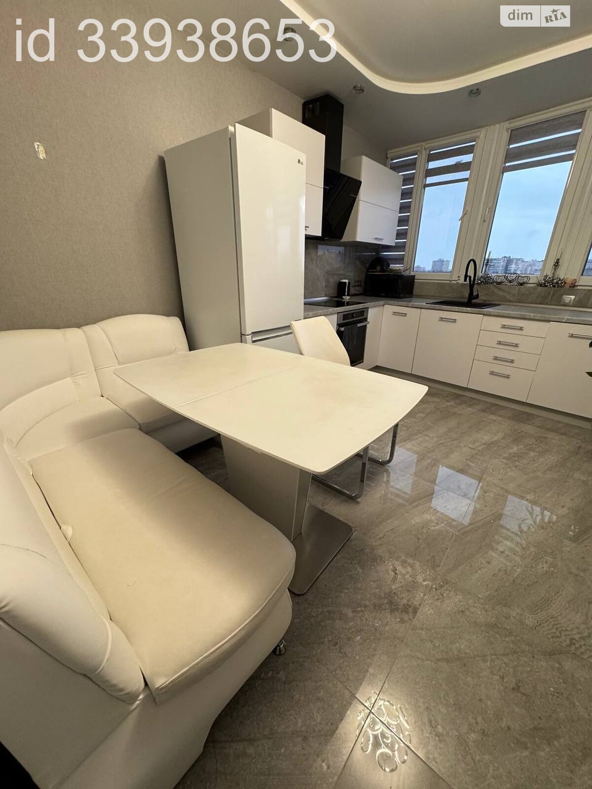 Продажа двухкомнатной квартиры в Одессе, на ул. Костанди 162/6, район Таирова фото 1