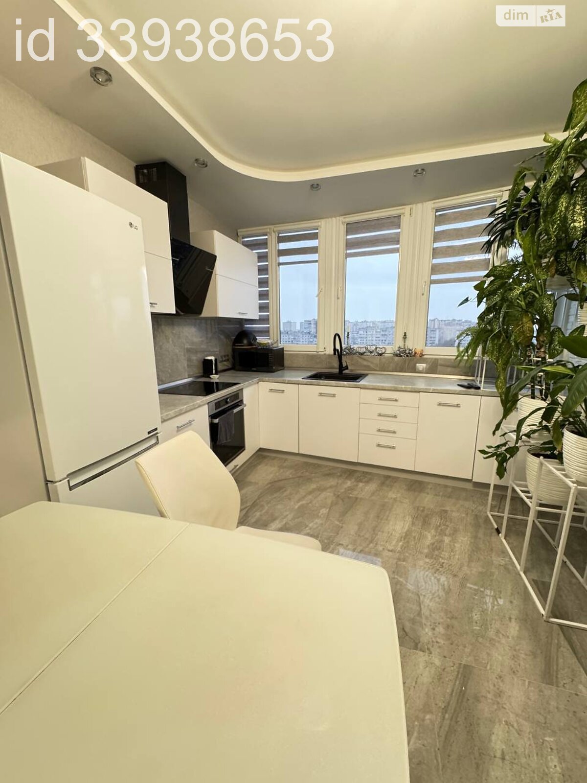 Продажа двухкомнатной квартиры в Одессе, на ул. Костанди 162/6, район Таирова фото 1