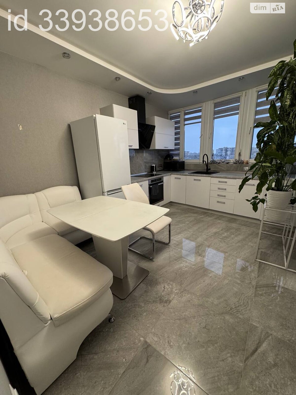 Продажа двухкомнатной квартиры в Одессе, на ул. Костанди 162/6, район Таирова фото 1