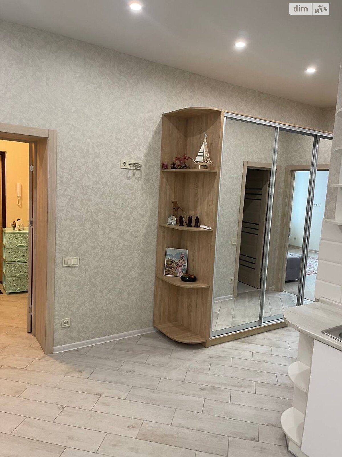 Продаж однокімнатної квартири в Одесі, на вул. Левітана 141, район Київський фото 1 Продаж однокімнатної квартири в Одесі, на вул. Левітана 141, район Київський фото 1