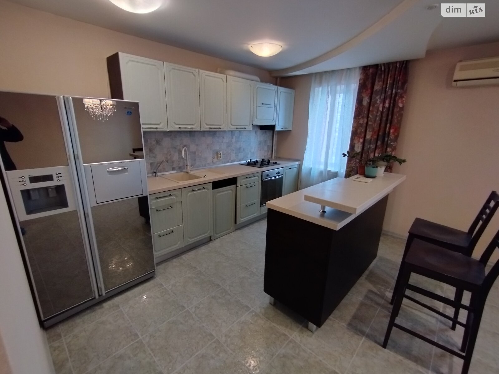 Продажа трехкомнатной квартиры в Одессе, на ул. Левитана 101А, район Таирова фото 1 Продажа трехкомнатной квартиры в Одессе, на ул. Левитана 101А, район Таирова фото 1