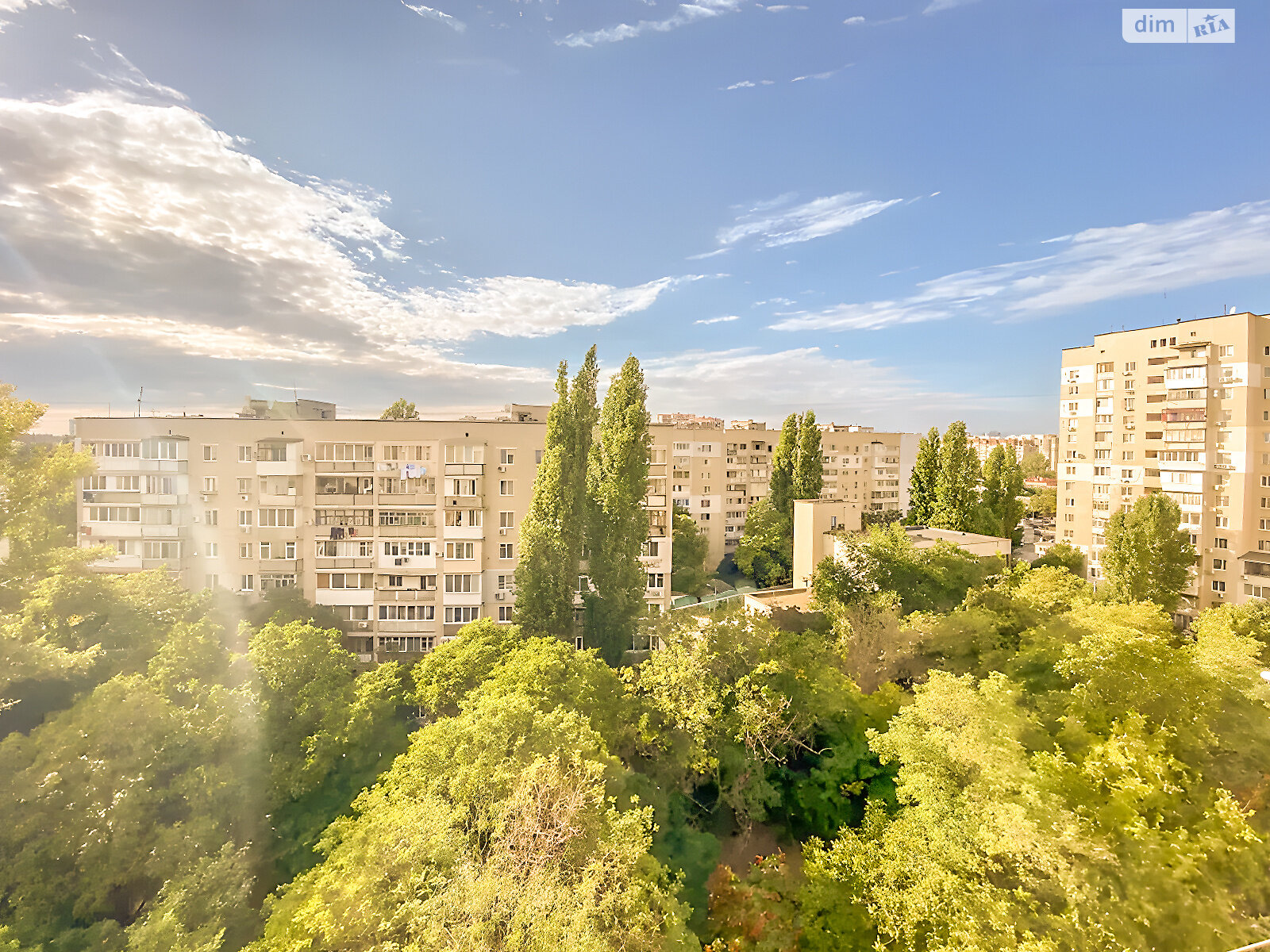 Продажа трехкомнатной квартиры в Одессе, на ул. Люстдорфская дорога, район Таирова фото 1