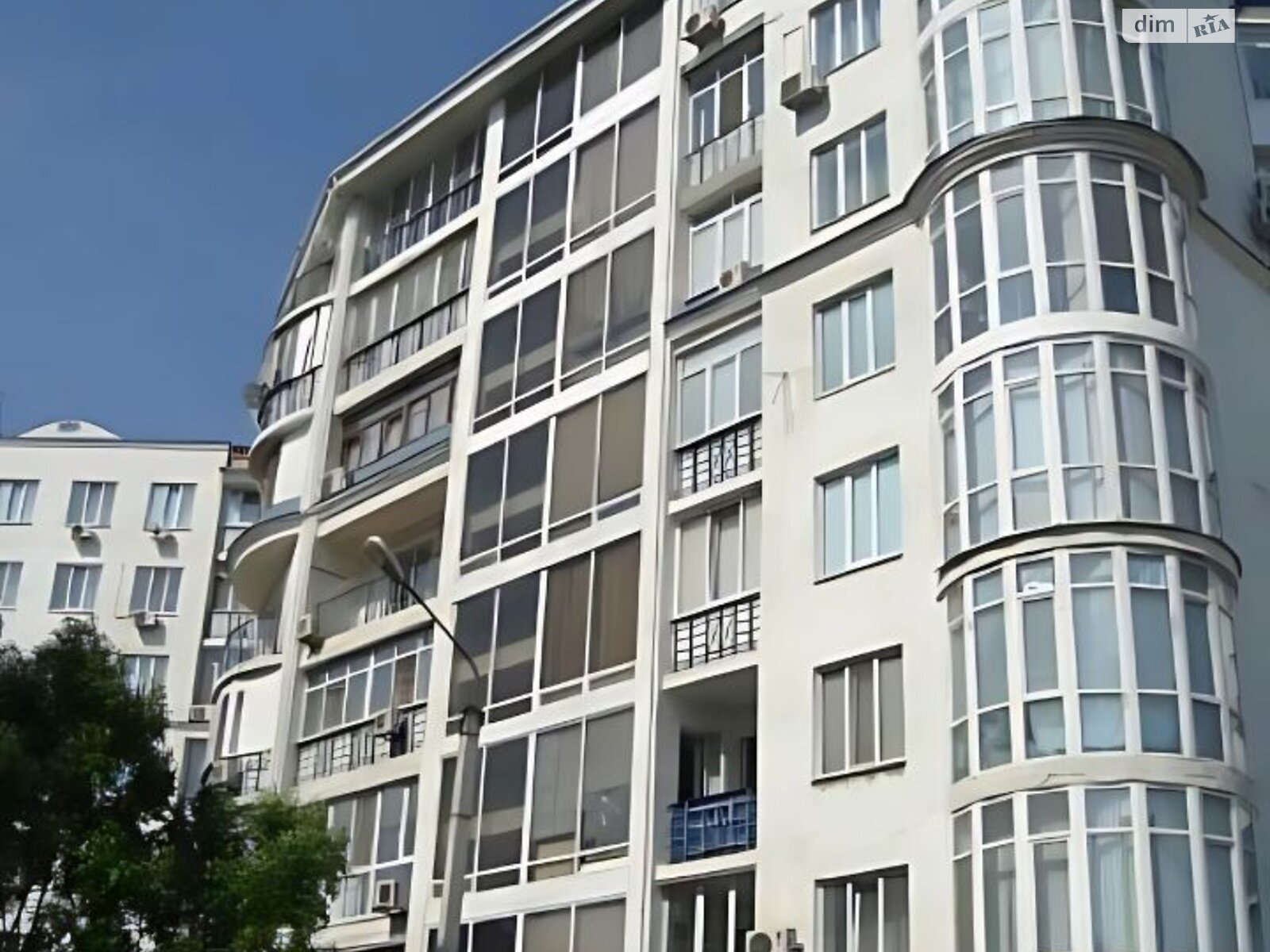 Продажа трехкомнатной квартиры в Одессе, на ул. Люстдорфская дорога 140/1, район Таирова фото 1 Продажа трехкомнатной квартиры в Одессе, на ул. Люстдорфская дорога 140/1, район Таирова фото 1