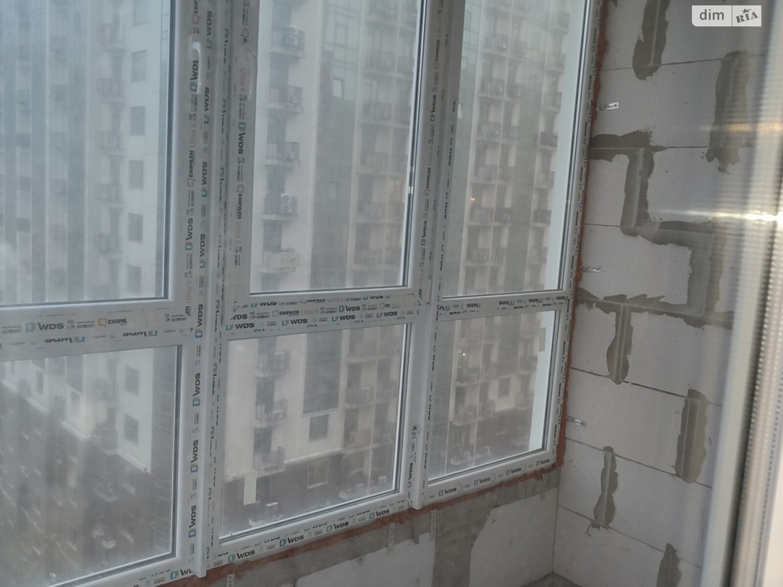 Продаж трикімнатної квартири в Одесі, на просп. Небесної Сотні 101, район Таїрова фото 1 Продаж трикімнатної квартири в Одесі, на просп. Небесної Сотні 101, район Таїрова фото 1