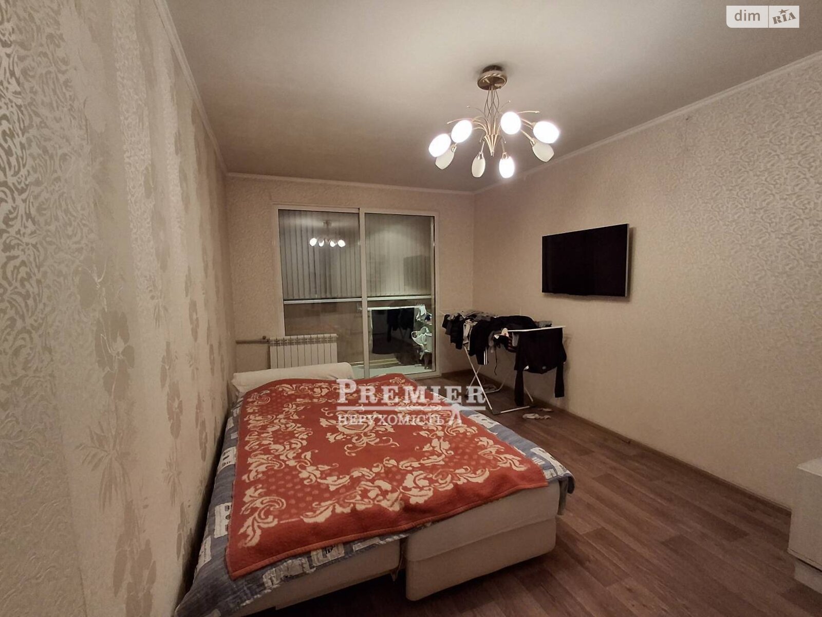 Продаж трикімнатної квартири в Одесі, на просп. Небесної Сотні, район Таїрова фото 1 Продаж трикімнатної квартири в Одесі, на просп. Небесної Сотні, район Таїрова фото 1
