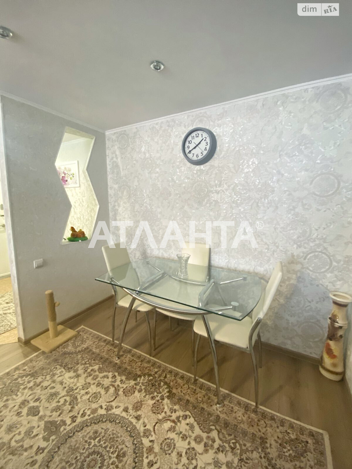 Продажа трехкомнатной квартиры в Одессе, на просп. Небесной Сотни, район Таирова фото 1 Продажа трехкомнатной квартиры в Одессе, на просп. Небесной Сотни, район Таирова фото 1