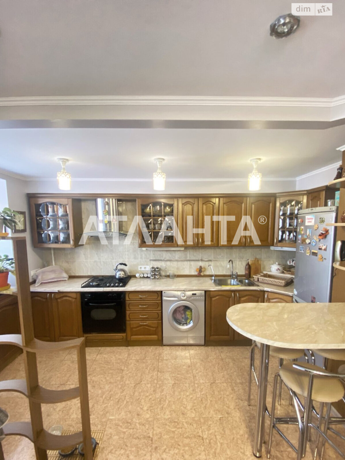 Продажа трехкомнатной квартиры в Одессе, на просп. Небесной Сотни, район Таирова фото 1 Продажа трехкомнатной квартиры в Одессе, на просп. Небесной Сотни, район Таирова фото 1