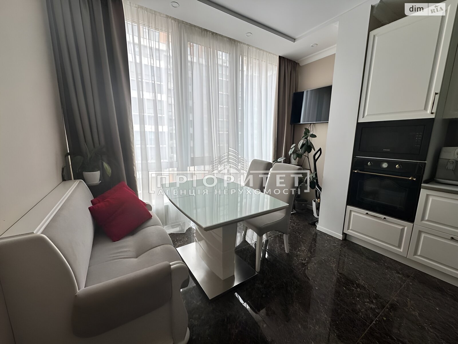 Продажа однокомнатной квартиры в Одессе, на просп. Небесной Сотни 111, район Таирова фото 1 Продажа однокомнатной квартиры в Одессе, на просп. Небесной Сотни 111, район Таирова фото 1