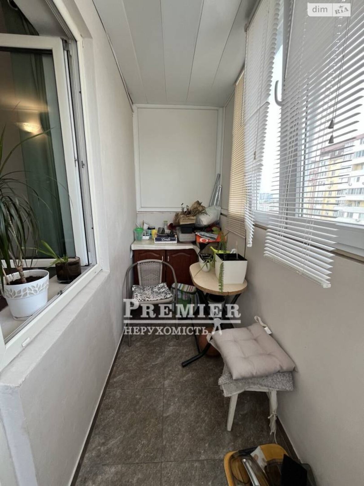 Продаж однокімнатної квартири в Лиманці, на мас. Радужний, фото 1 Продаж однокімнатної квартири в Лиманці, на мас. Радужний, фото 1