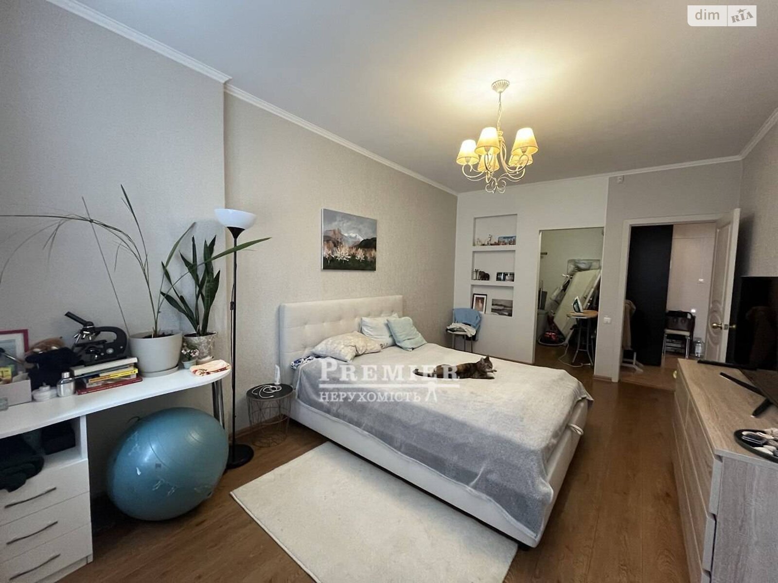 Продаж однокімнатної квартири в Лиманці, на мас. Радужний, фото 1 Продаж однокімнатної квартири в Лиманці, на мас. Радужний, фото 1