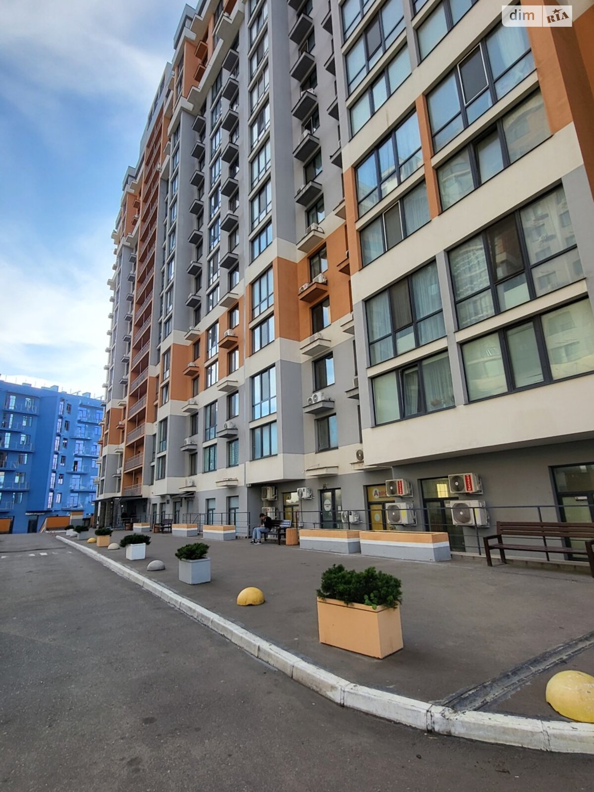 Продажа двухкомнатной квартиры в Одессе, на просп. Небесной Сотни, район Таирова фото 1 Продажа двухкомнатной квартиры в Одессе, на просп. Небесной Сотни, район Таирова фото 1