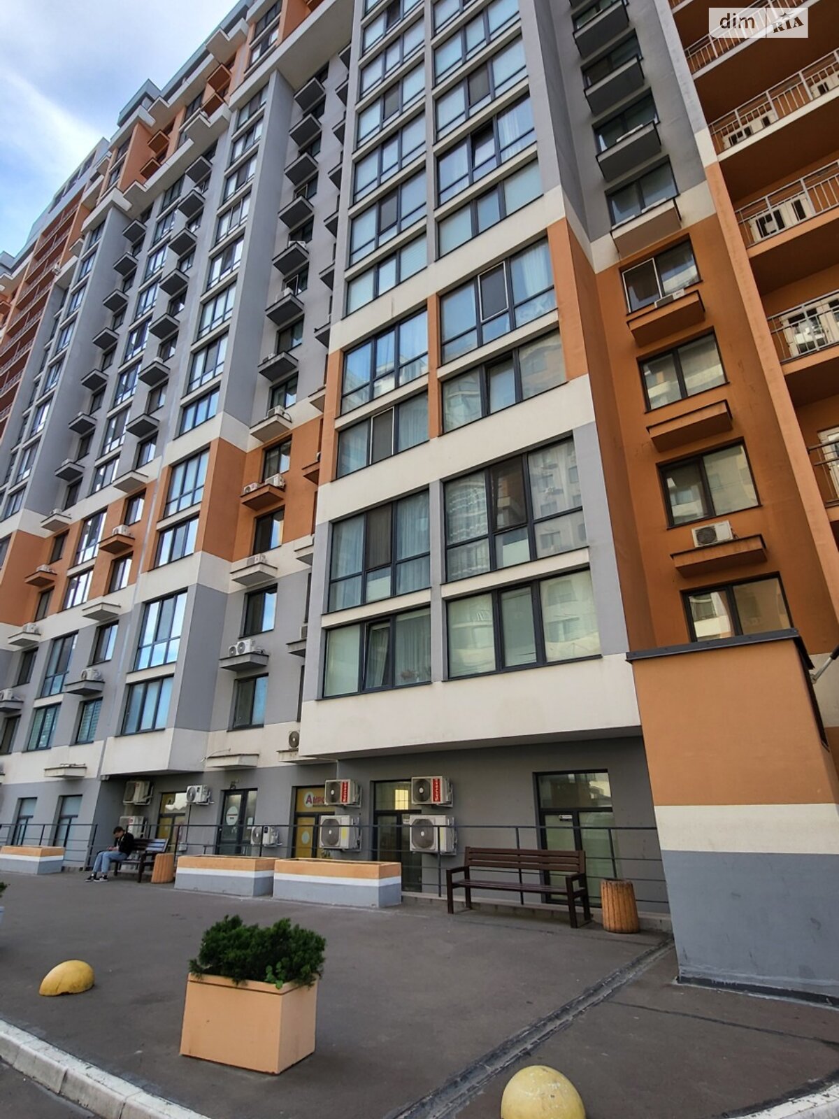 Продажа двухкомнатной квартиры в Одессе, на просп. Небесной Сотни, район Таирова фото 1 Продажа двухкомнатной квартиры в Одессе, на просп. Небесной Сотни, район Таирова фото 1