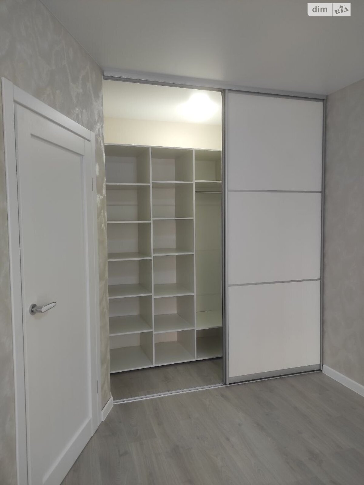Продаж однокімнатної квартири в Одесі, на вул. Інглезі 2, район Таїрова фото 1 Продаж однокімнатної квартири в Одесі, на вул. Інглезі 2, район Таїрова фото 1