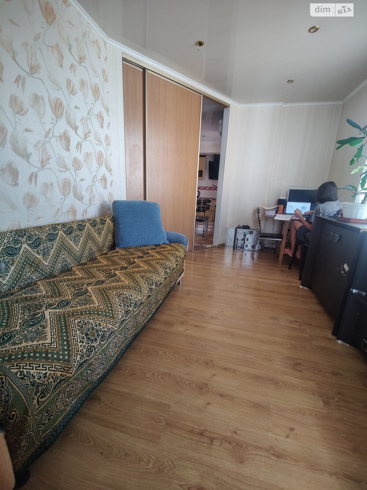 Продаж двокімнатної квартири в Одесі, на мас. Радужний, район Таїрова фото 1
