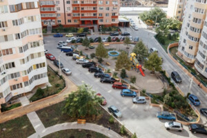 Продажа трехкомнатной квартиры в Одессе, на мас. Радужный 6, район Таирова фото 2