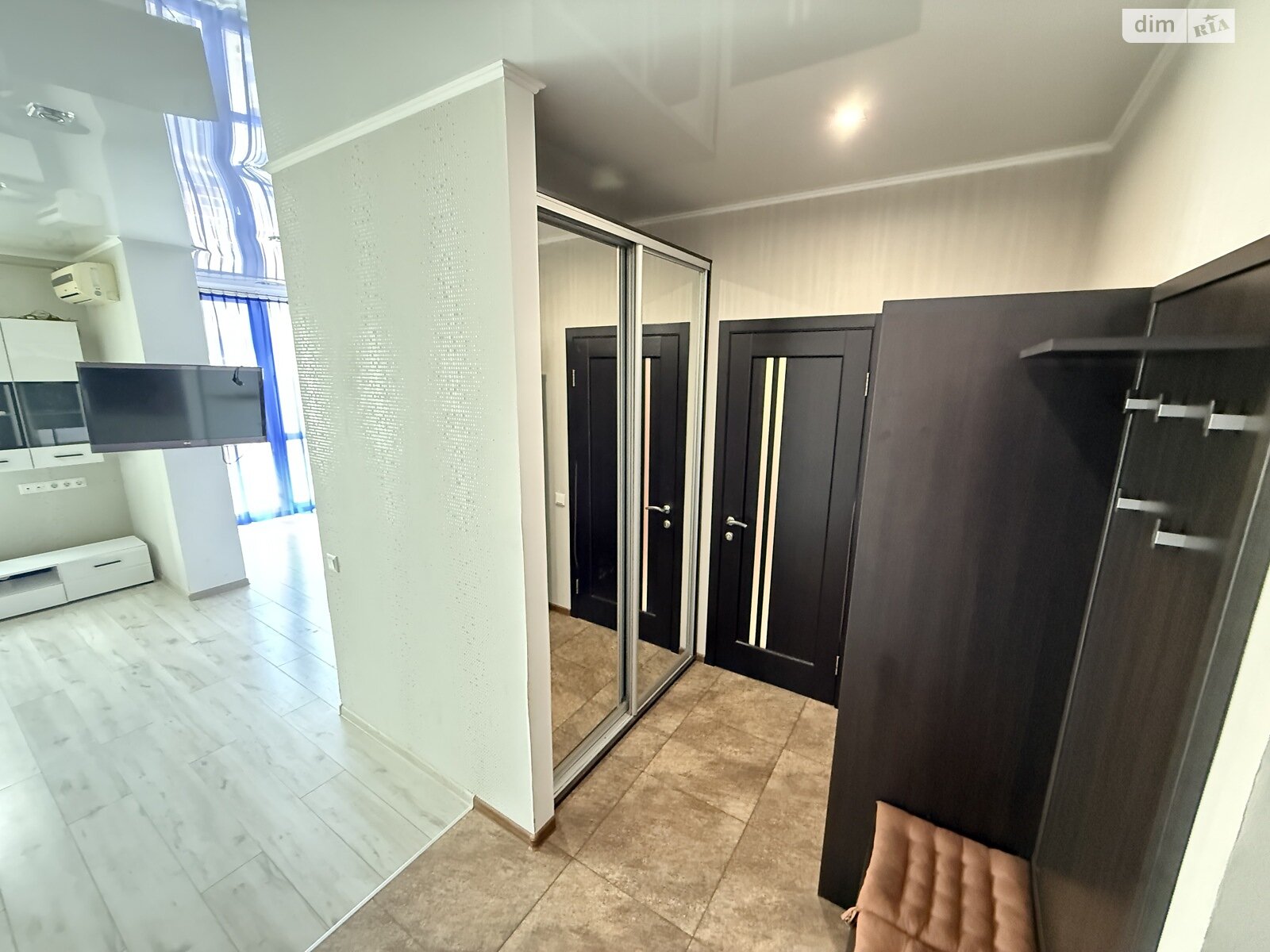 Продаж однокімнатної квартири в Одесі, на мас. Радужний 12, район Таїрова фото 1 Продаж однокімнатної квартири в Одесі, на мас. Радужний 12, район Таїрова фото 1