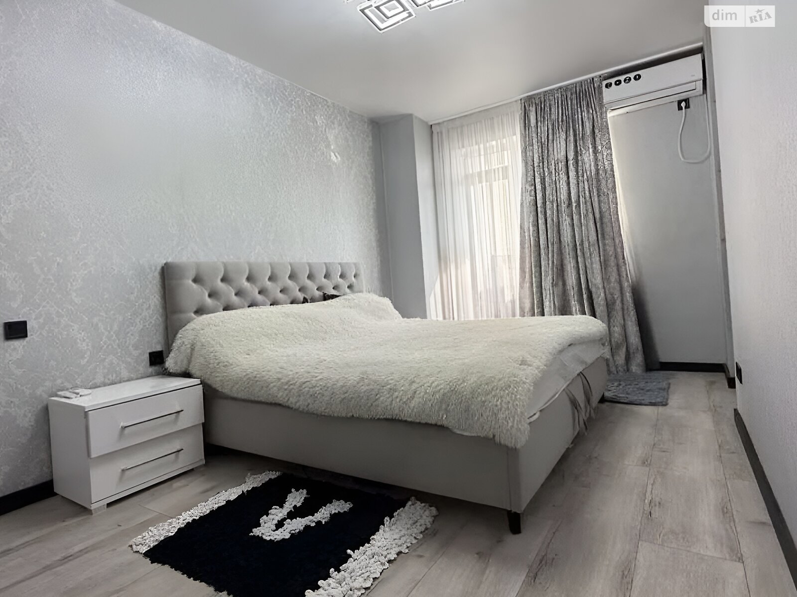 Продажа двухкомнатной квартиры в Одессе, на мас. Радужный 16, район Таирова фото 1 Продажа двухкомнатной квартиры в Одессе, на мас. Радужный 16, район Таирова фото 1