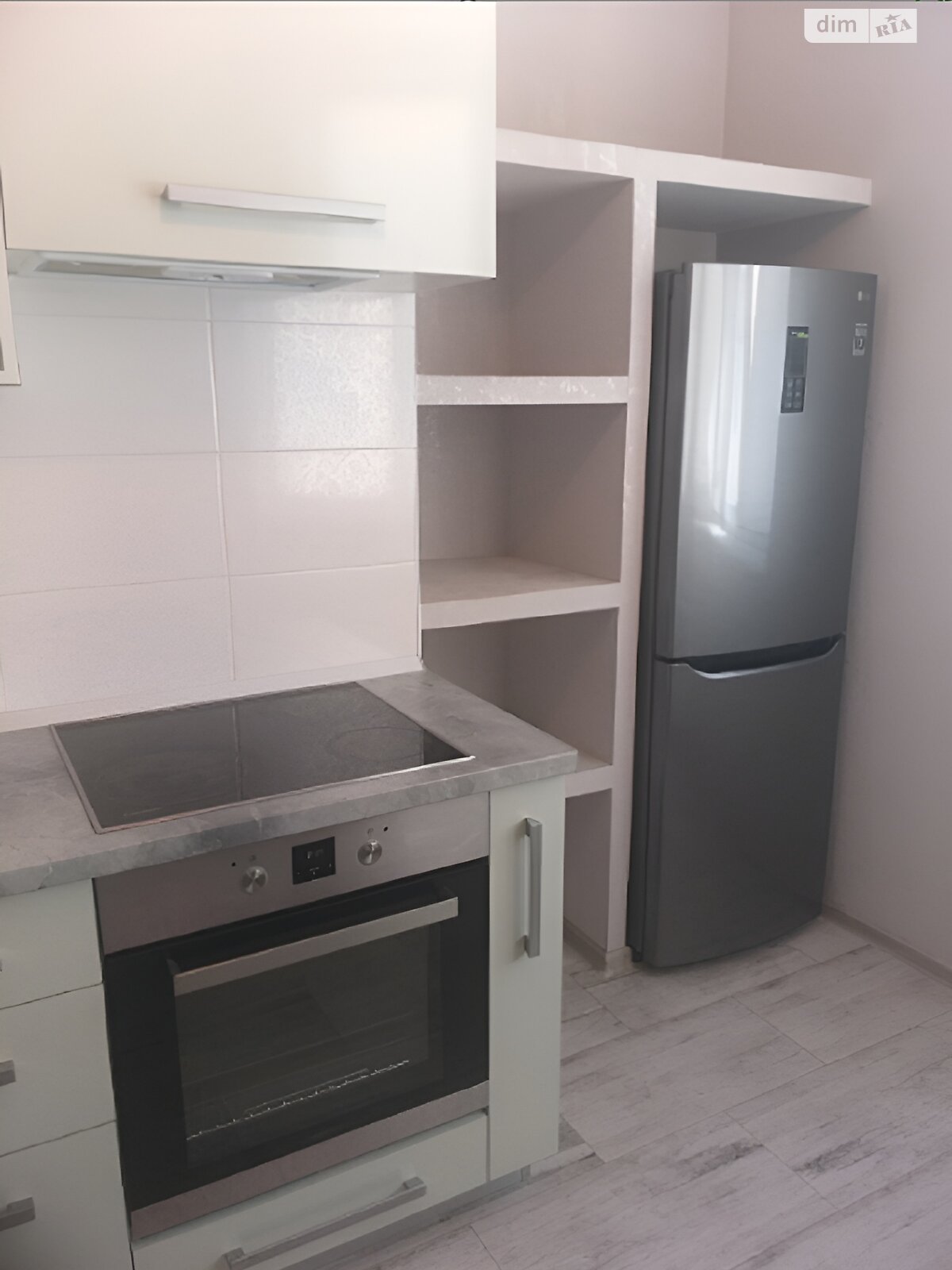 Продажа однокомнатной квартиры в Лиманке, на мас. Радужный, фото 1 Продажа однокомнатной квартиры в Лиманке, на мас. Радужный, фото 1
