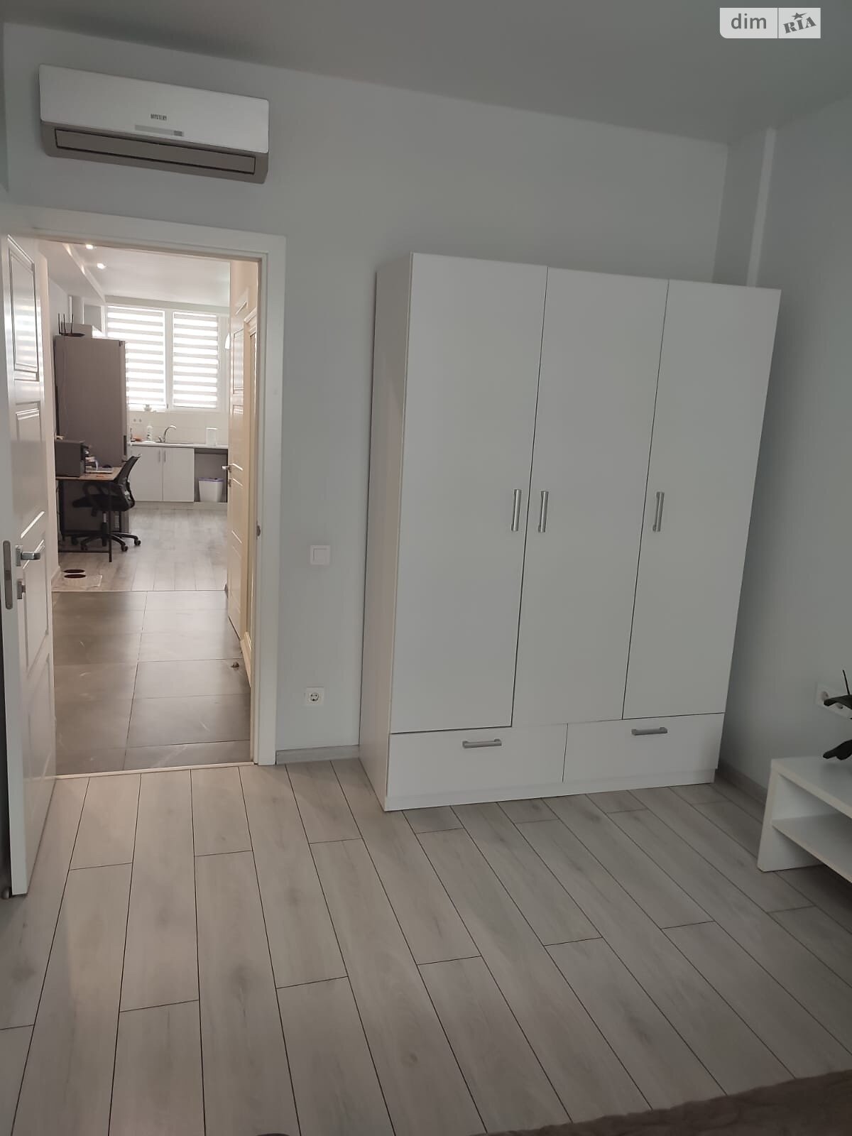 Продажа двухкомнатной квартиры в Одессе, на мас. Радужный 23, район Таирова фото 1 Продажа двухкомнатной квартиры в Одессе, на мас. Радужный 23, район Таирова фото 1