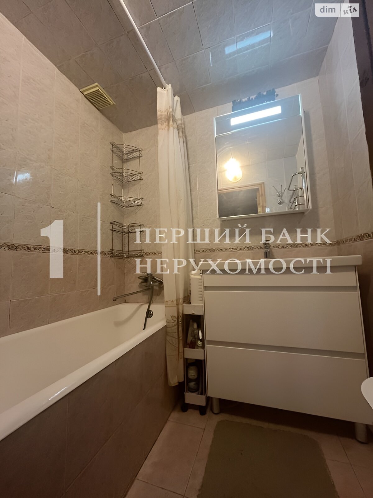 Продажа трехкомнатной квартиры в Одессе, на ул. Семьи Глодан 10А, район Таирова фото 1 Продажа трехкомнатной квартиры в Одессе, на ул. Семьи Глодан 10А, район Таирова фото 1